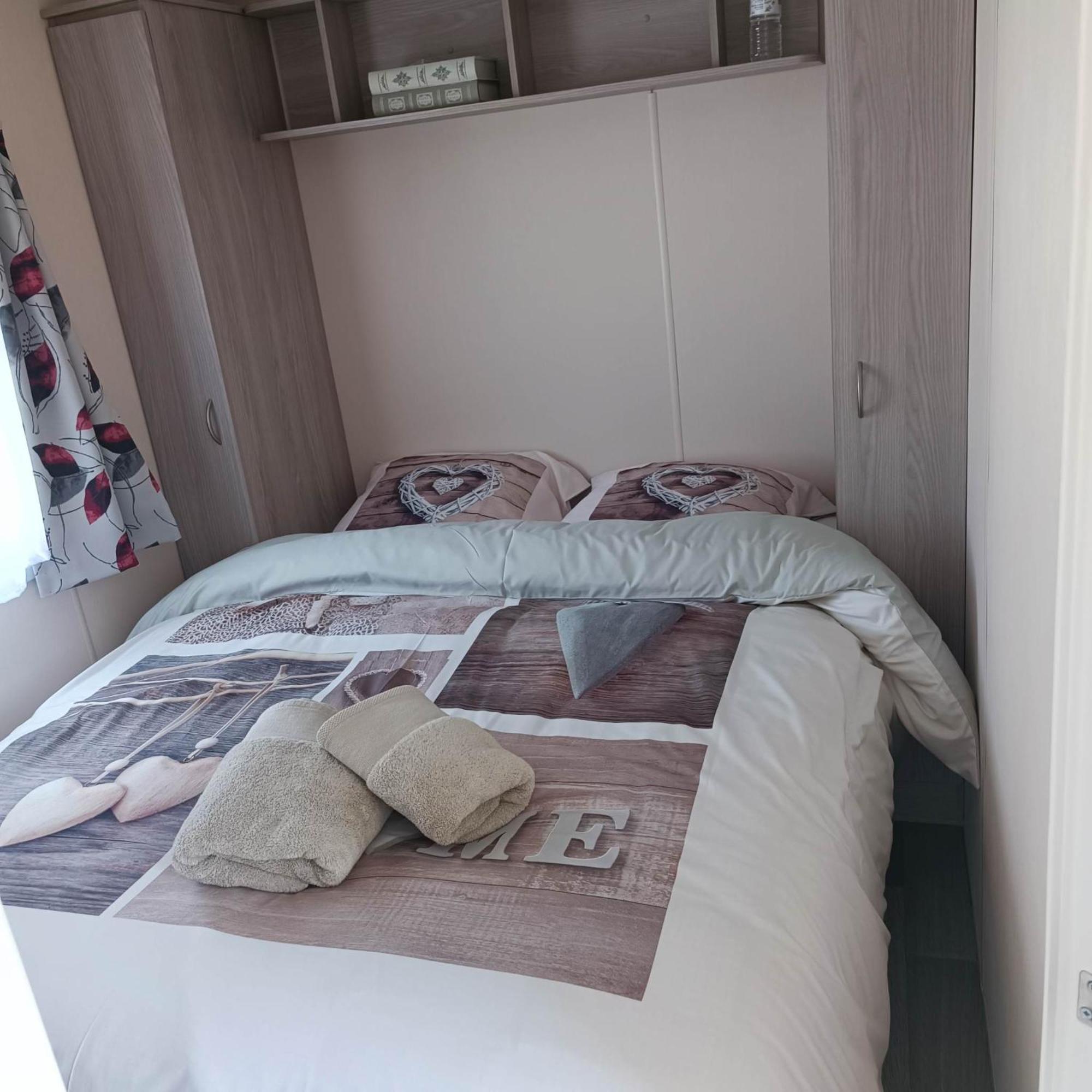 Caravan Aan Zee Arnani Middelkerke Ngoại thất bức ảnh